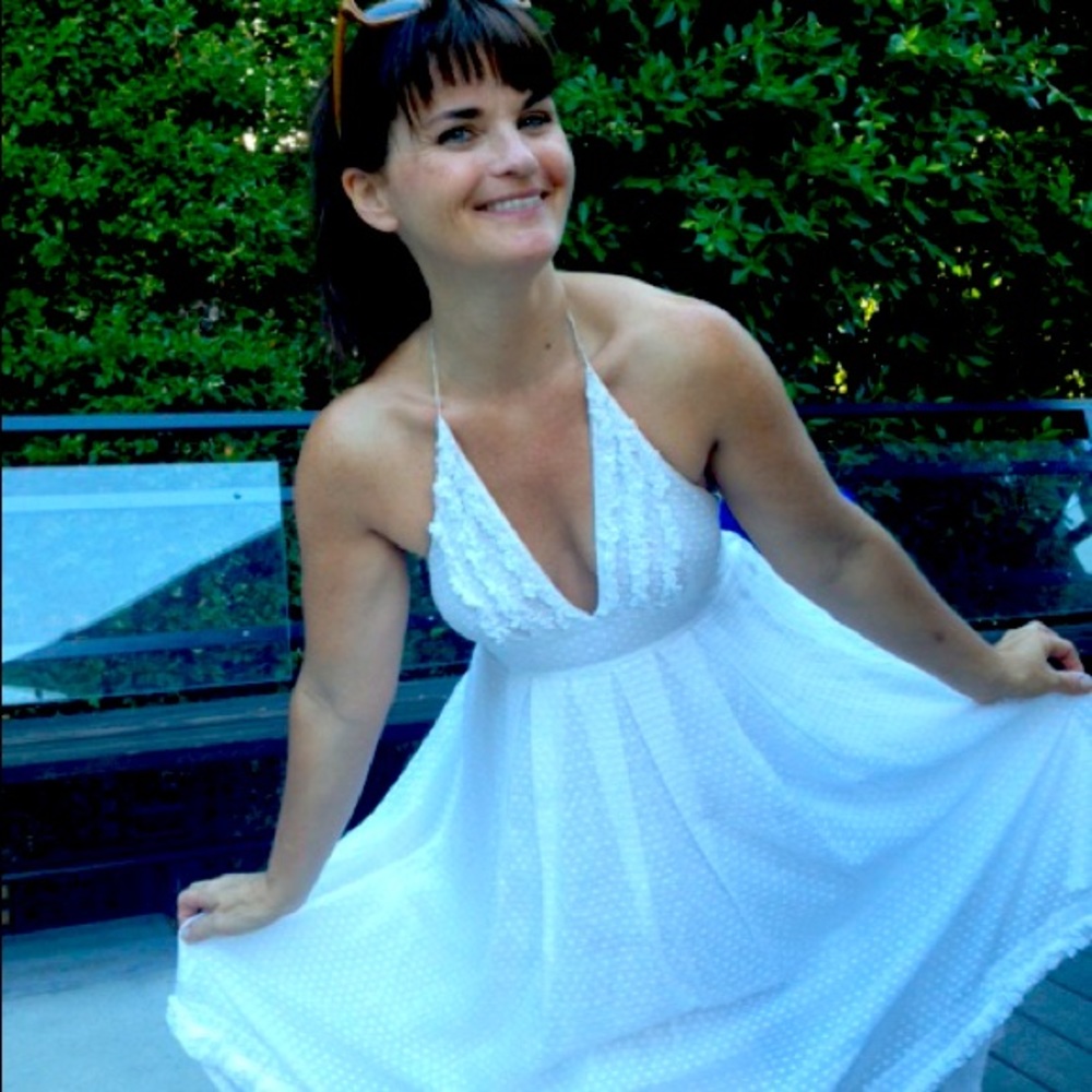 Lady-Like (a Poshmark Thrift Shop) - Picture 5 of 16
